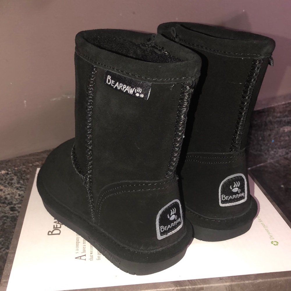BearPaw toddler black Boots